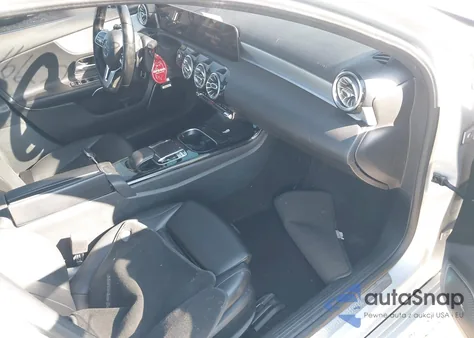 2019 Mercedes-Benz A 220 4Matic z USA, uszkodzony, nr VIN WDD3G4FB7KW007073